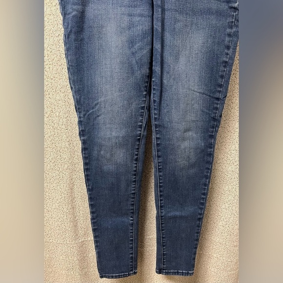 KanCan RENEE HIGH RISE ELASTIC BAND JEGGING SKINNY | size 11/29 - Picture 3 of 13